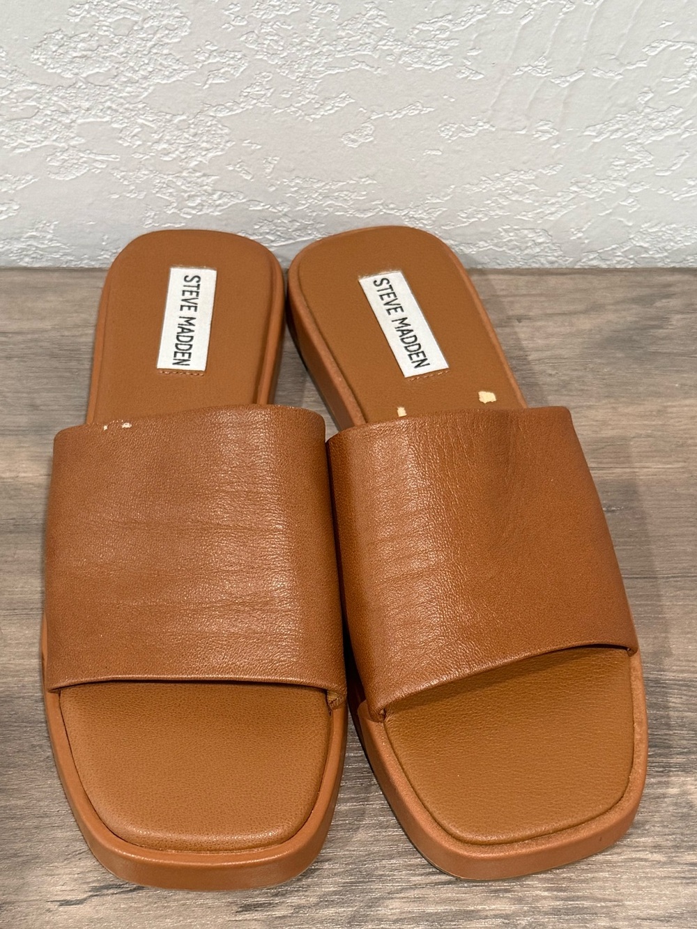 Steve Madden Cognac Slide Sandals